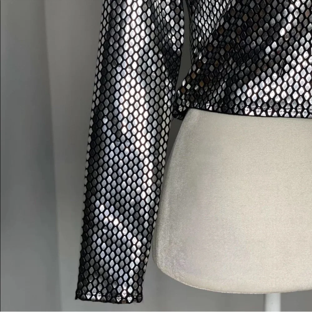 NWT Zara Woman Honeycomb Sweater Metallic Silver Shiny Black Top Size S Small - Picture 9 of 11